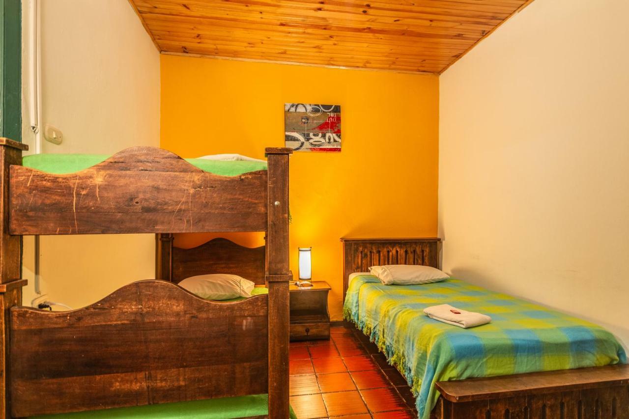 Hostal Sue Candelaria Bogotá Kültér fotó